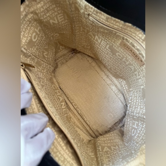 Authentic Chanel Chocolate Bar Tote - Picture 8 of 15